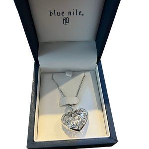 18" Hand-Engraved Heart Locket in Sterling Silver